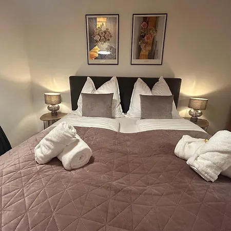 Luminous - Kostenloser Parkplatz , Stadt Nähe Apartment Salzburg