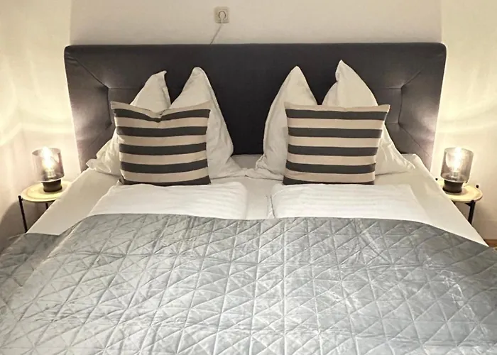 Luminous - Kostenloser Parkplatz , Stadt Naehe