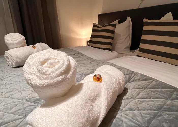 Apartment Luminous - Kostenloser Parkplatz , Stadt Naehe