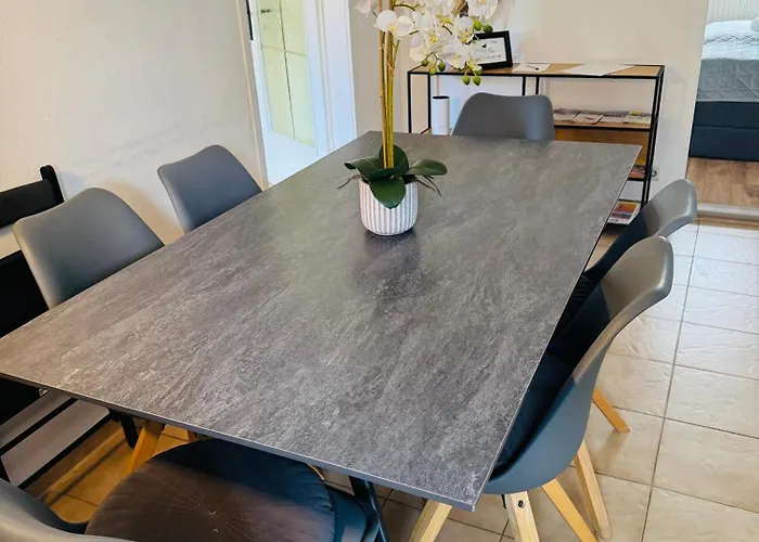 Luminous - Kostenloser Parkplatz , Stadt Naehe アパート